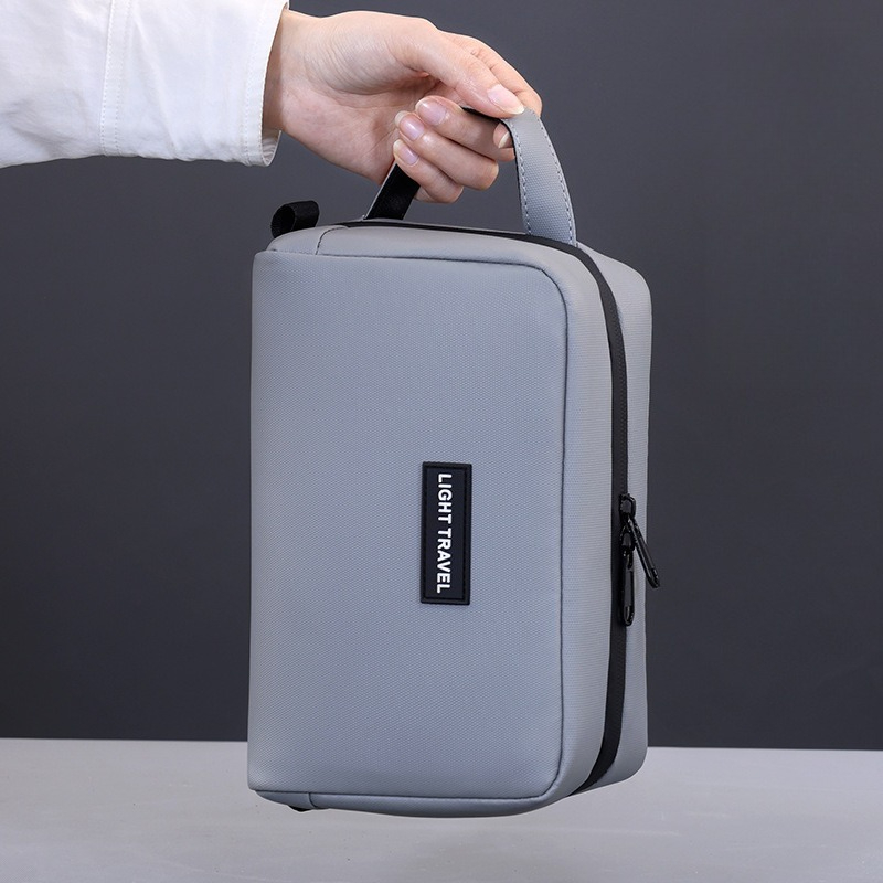 กระเป๋าเครื่องสำอางกันน้ำแบบพก - Mens Grooming Kit Bag บทวิจารณ์และราคา